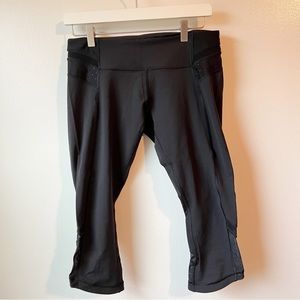 Lululemon Just Breathe Leggings Crop Black Mesh Dot Size 8